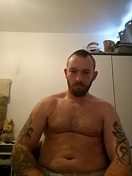 Mikeh609 online show from October 2025 01:21:02 PM