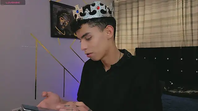 Room 69x online show from October 2025 09:14:02 PM