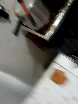 linda luna29 online show from October 2025 03:51:02 PM