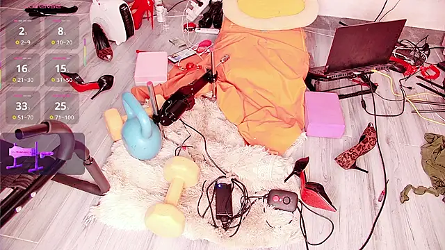 Snapshot of Solsken_ chatting on January 2026 11:43:02 PM Solsken online show from January 2026 11:43:02 PM