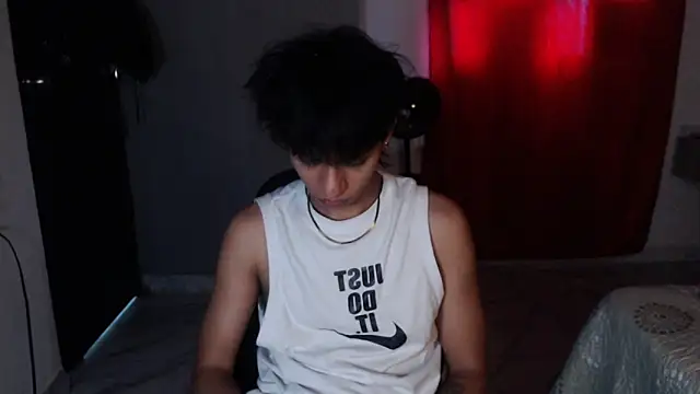 sung yol online show from October 2025 07:58:02 PM