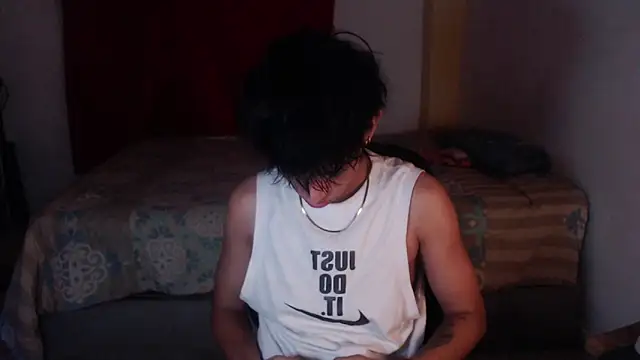 Snapshot of sung_yol chatting on November 2025 02:39:02 AM sung yol online show from November 2025 02:39:02 AM