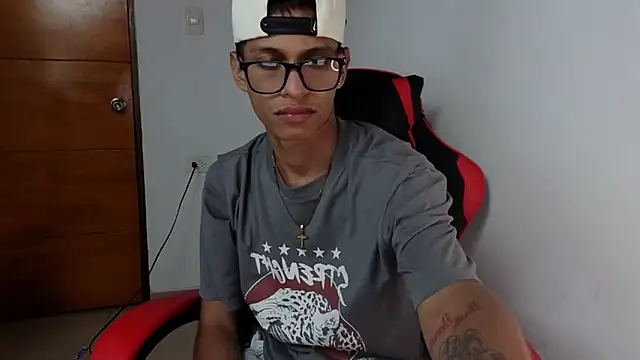 Snapshot of sung_yol chatting on March 2026 05:24:01 AM sung yol online show from March 2026 05:24:01 AM