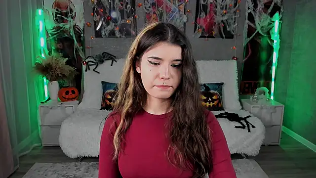 Snapshot of AnoraDark chatting on October 2025 09:15:01 PM AnoraDark online show from October 2025 09:15:01 PM