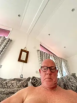 philefc online show from November 2025 01:44:02 PM