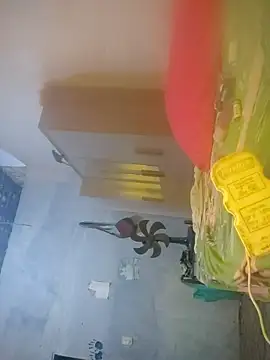 lyjhu online show from April 2026 04:59:01 PM