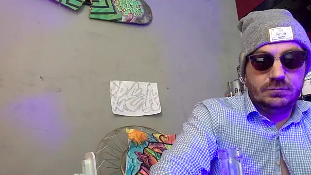 3615-ULLA online show from March 2026 07:36:02 AM