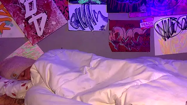 3615-ULLA online show from March 2026 12:37:02 AM