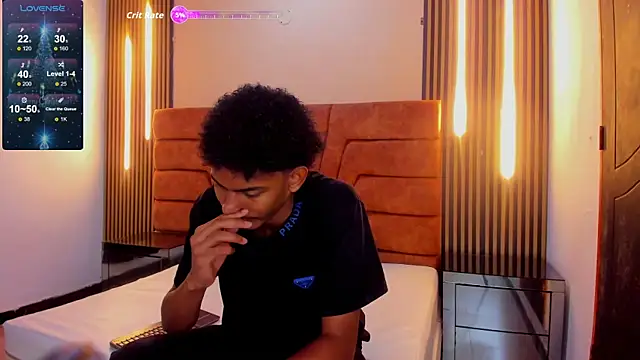 FYKMOR 1 online show from November 2025 07:45:02 PM