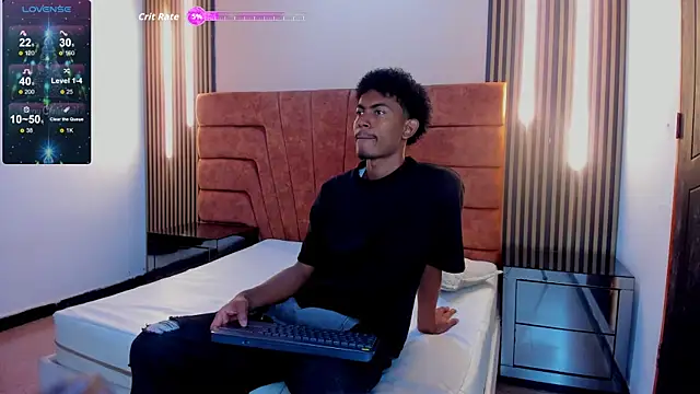 FYKMOR 1 online show from November 2025 07:54:01 PM