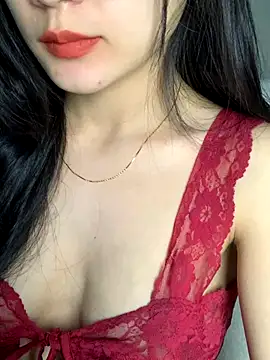    Lily    online show from September 2025 04:18:02 PM