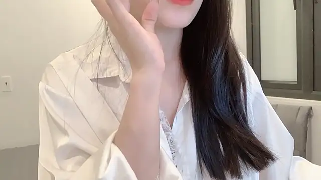 Snapshot of ___Lily___ chatting on June 2026 04:33:02 PM Lily online show from June 2026 04:33:02 PM