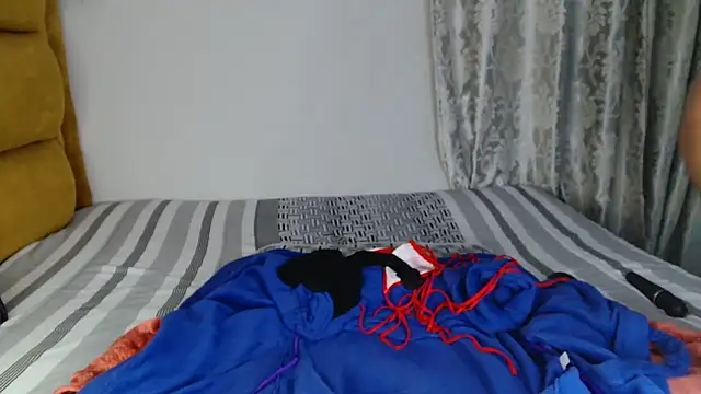 Snapshot of SexxyAddiict chatting on April 2026 05:37:01 PM SexxyAddiict online show from April 2026 05:37:01 PM