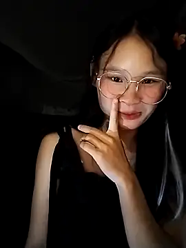 saronla 03 online show from September 2025 02:52:02 PM