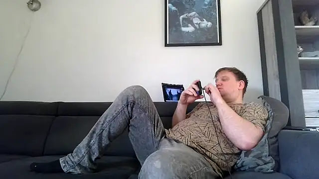 Snapshot of epica40 chatting on June 2026 12:29:02 PM epica40 online show from June 2026 12:29:02 PM
