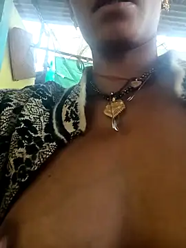 Juhi chawla online show from December 2025 04:42:02 AM