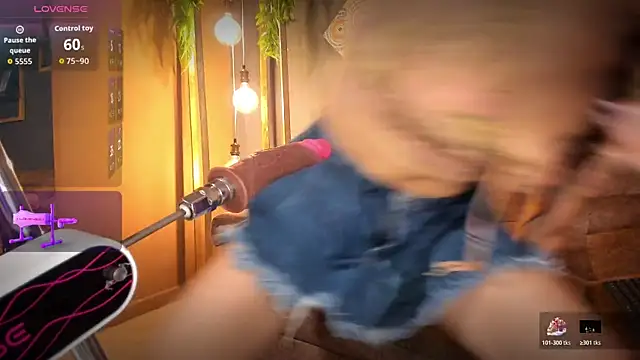 RACHELRUIZ online show from October 2025 03:13:02 PM