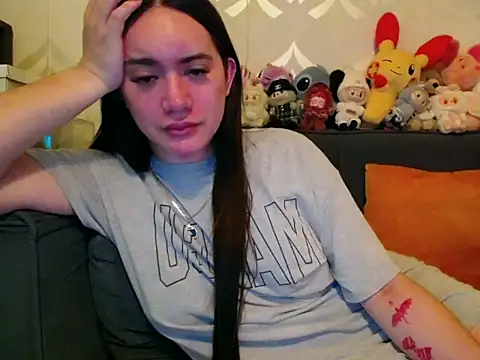 Yhanbeaufort18 online show from September 2025 06:09:02 PM