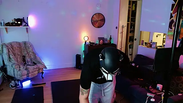 Snapshot of puptank chatting on September 2025 02:11:02 AM puptank online show from September 2025 02:11:02 AM