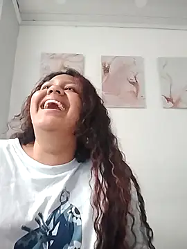 Snapshot of CloeStron chatting on February 2026 01:51:01 PM CloeStron online show from February 2026 01:51:01 PM