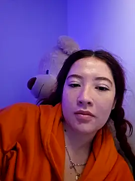 lunnaa  online show from February 2026 11:59:01 AM