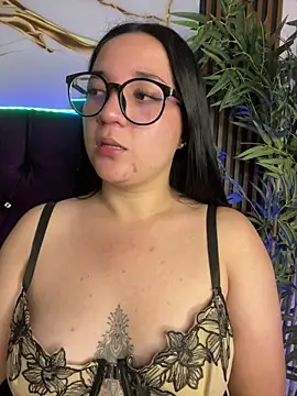 sara roy04  online show from October 2025 03:36:02 AM