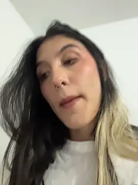 Sweetlolita online show from December 2025 11:12:02 PM