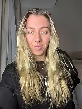 louiseberkeley online show from June 2026 09:22:01 AM