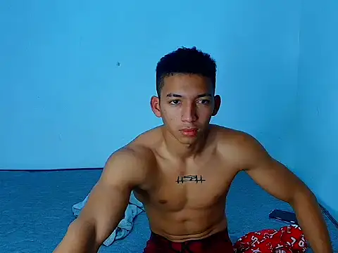 JuanchiT66 online show from November 2025 05:30:02 AM