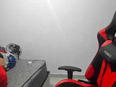 JuanchiT66 online show from November 2025 04:35:02 AM