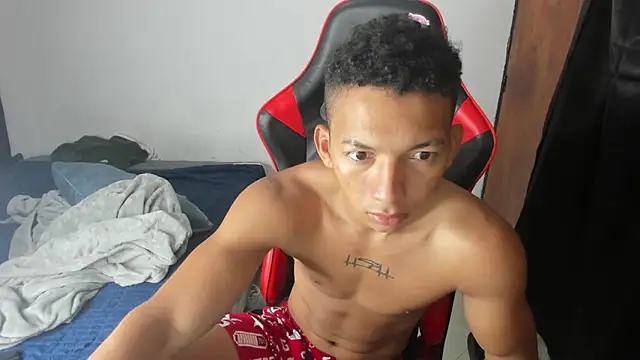 JuanchiT66 online show from March 2026 01:05:01 PM