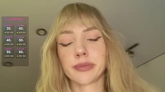 Lunainnk online show from March 2026 05:44:01 AM