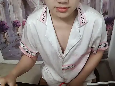 Linda-24 online show from February 2026 12:31:01 AM