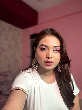 Snapshot of chloiedecker chatting on April 2026 07:36:01 PM chloiedecker online show from April 2026 07:36:01 PM