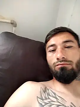 Negrila25 online show from May 2026 11:48:01 AM