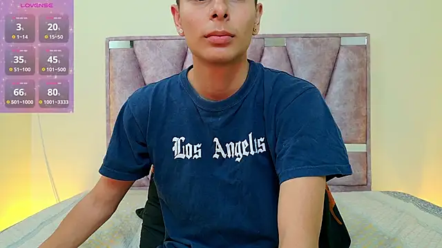 lana and liam  online show from September 2025 10:39:02 AM