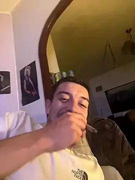 Snapshot of gb7572 chatting on September 2025 11:04:02 PM gb7572 online show from September 2025 11:04:02 PM