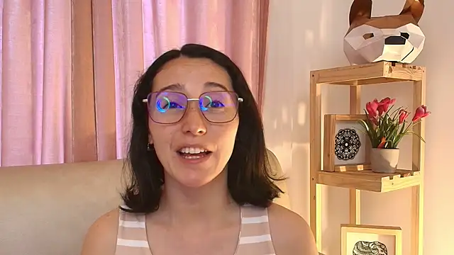 Snapshot of Ginevra_esposito chatting on April 2026 12:32:01 PM Ginevra esposito online show from April 2026 12:32:01 PM