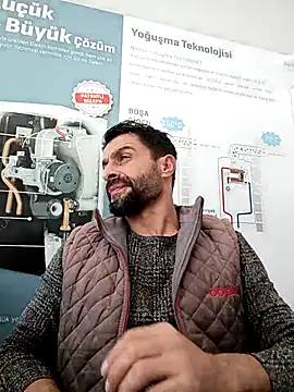 Snapshot of alex10alexx chatting on March 2026 01:38:01 PM alex10alexx online show from March 2026 01:38:01 PM