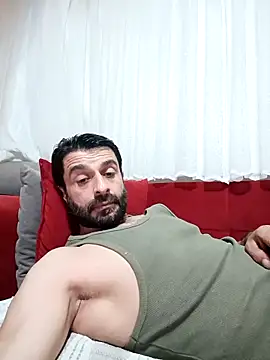 Snapshot of alex10alexx chatting on April 2026 11:31:02 PM alex10alexx online show from April 2026 11:31:02 PM