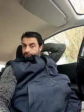 Snapshot of alex10alexx chatting on April 2026 06:19:01 AM alex10alexx online show from April 2026 06:19:01 AM