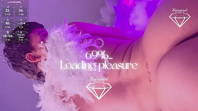 Diamond Piarce online show from November 2025 03:27:02 AM