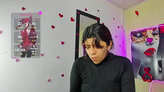 Snapshot of Raven_Rouge_ chatting on May 2026 12:23:02 PM Raven Rouge online show from May 2026 12:23:02 PM
