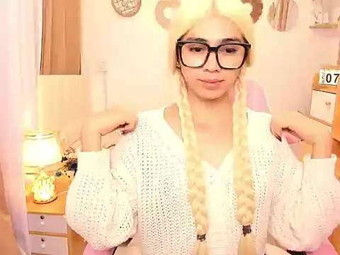 Snapshot of joyfulmartinaa chatting on November 2025 11:10:01 AM joyfulmartinaa online show from November 2025 11:10:01 AM