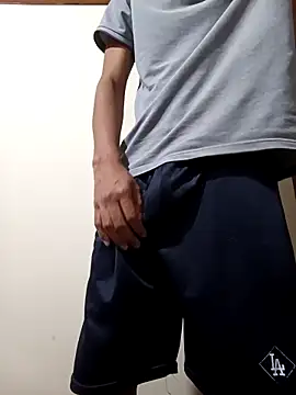 gthicklatino online show from April 2026 12:45:02 AM