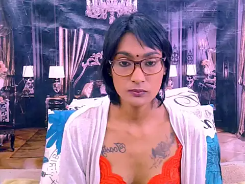 IndianRebel4u2Luv online show from June 2026 06:18:02 AM