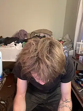 XanderOzzz online show from April 2026 12:16:02 AM