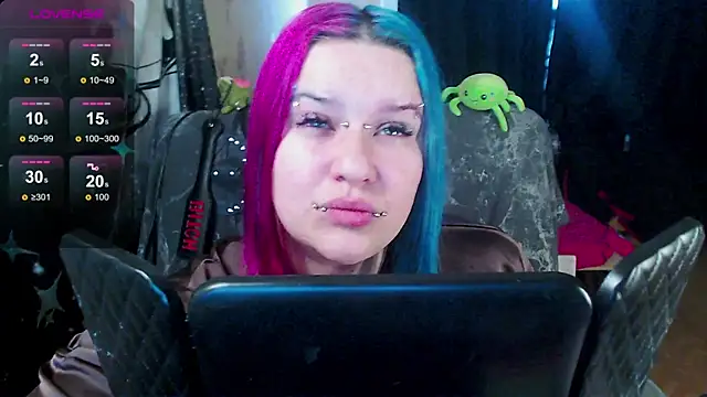 Snapshot of NeonNectar_ chatting on February 2026 01:30:02 PM NeonNectar online show from February 2026 01:30:02 PM