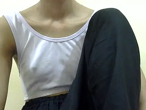 smallcuute online show from January 2026 06:19:01 AM