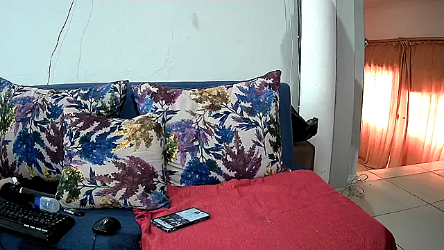 CandyNaynay online show from October 2025 11:05:01 AM